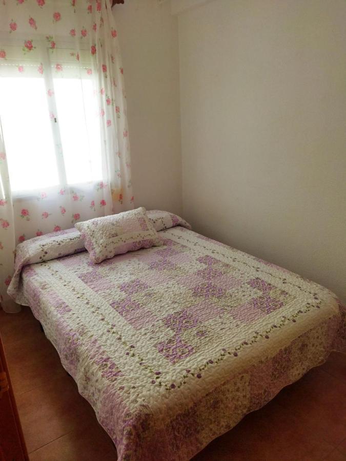 Apartamento Tranquilo Con 3 Dormitorios Кадис Екстериор снимка